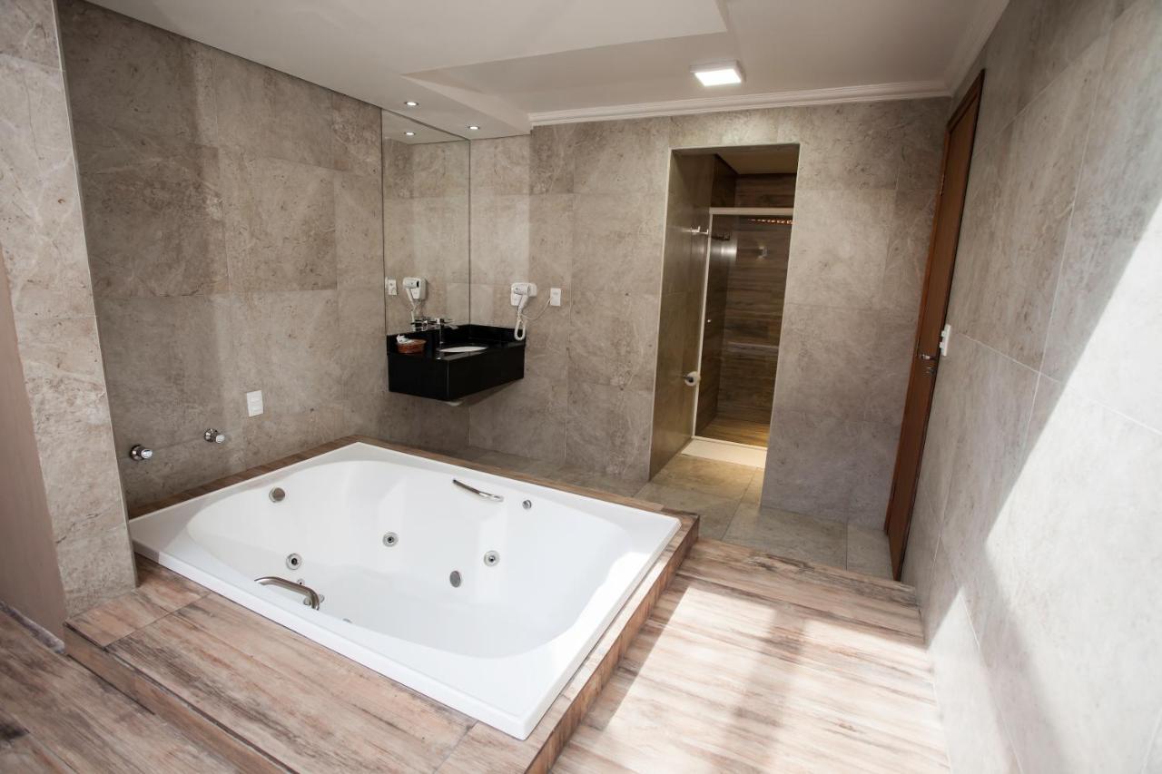Motel Napoleon Almirante Tamandaré Екстериор снимка