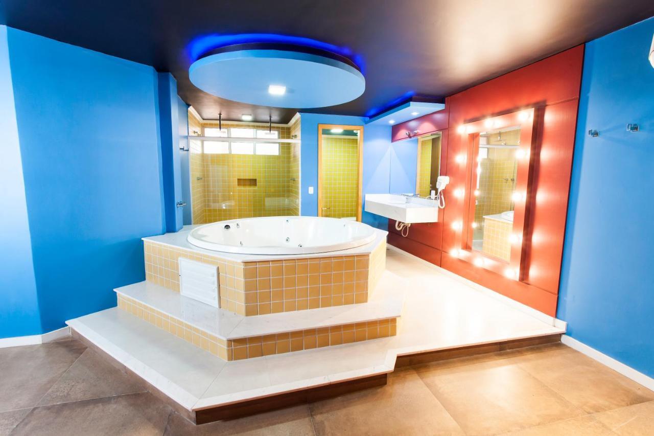 Motel Napoleon Almirante Tamandaré Екстериор снимка
