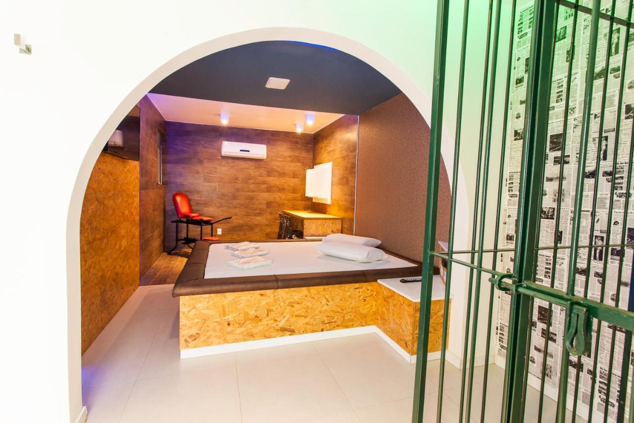 Motel Napoleon Almirante Tamandaré Екстериор снимка